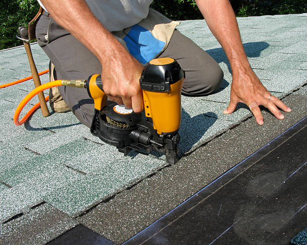 Best Emergency Roof Repair  in South Hutchinson, KS